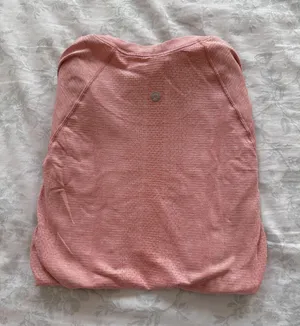 Lululemon Align Long Sleeve thumbnail 2