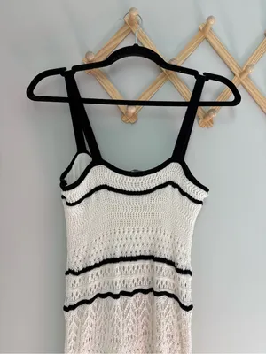 Abercrombie and Fitch Crochet Maxi Dress size Small thumbnail 8