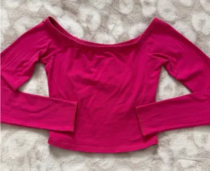 Urban Outfitters Top thumbnail 1
