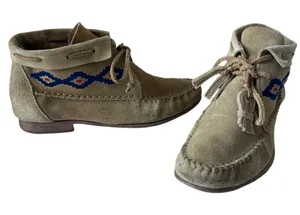 Soludos Suede Moccasin Womens Boots Sz 7 Boho Southwestern Embroidered Festival thumbnail 1