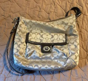 Coach Penelope Signature Sateen Convertible Hobo Bag F19282 EUC thumbnail 1