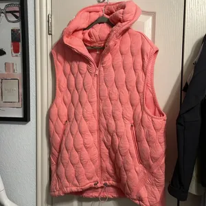 💖 FP Free People Movement Dream Big Quilted Vest thumbnail 3