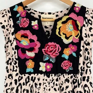 Savanna Jane Leopard Print Floral Embroidered Boho‎ Top Small Tan Black Rose thumbnail 4