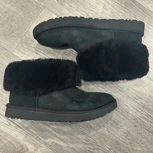 Ugg Black Classic Mini Fluff Shearling Sheepsksin Cuff Boot Sz 8 Cozycore Lounge thumbnail 7