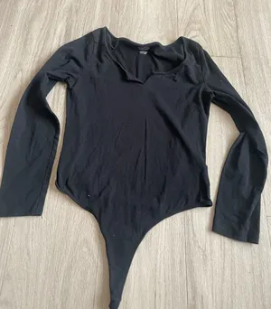 PINK Victoria's Secret Black Long-Sleeve V-Neck Bodysuit thumbnail 1