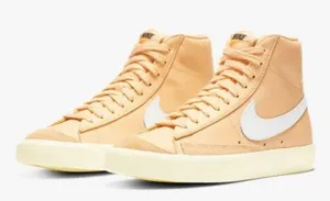Nike Blazer Mid ‘77 Vintage thumbnail 1