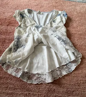 La Peche Ivory Blue Floral Lace Peplum Top Size M thumbnail 4
