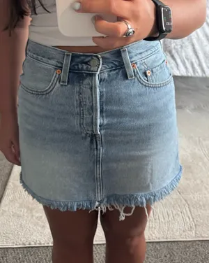 Levi’s Denim Skirt thumbnail 4