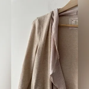 Anthropologie Saturday Sunday‎ Oatmeal Matanie Tie Closure Ruffle Cardigan thumbnail 4