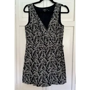 Loft tropical palm leaf black and white romper 2 thumbnail 4