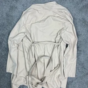 Womens tan trench‎ coat Size L thumbnail 5