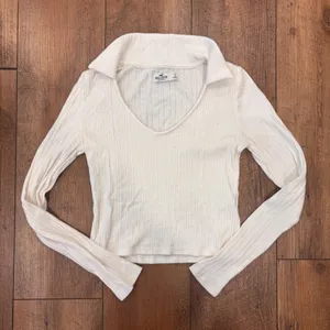 Hollister Ribbed Collared Long-Sleeve Top Cropped White Size S Minimalist thumbnail 2