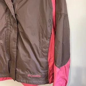 Columbia Women's medium brown jacket‎ thumbnail 3