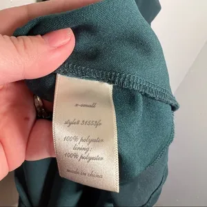 Miami Womens Sz XS Sleeveless Fit & Flare Dress Green Pleated Keyhole Francescas thumbnail 10