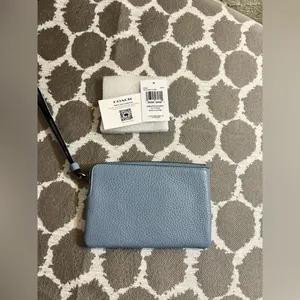 COACH NWT Varsity Blue Wristlet with Zip Closure retails $88 leather colorful thumbnail 3