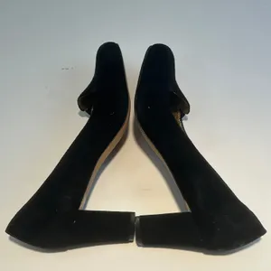 Circa Joan & David CJ Voyageur Black Suede Block‎ Heel Pumps 8.5M Classic Shoe thumbnail 8