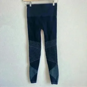 SPANX Women's Indigo Sky Seemless Moto Look‎ at Me Now Leggings Size Small NWT thumbnail 6
