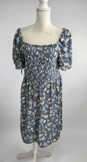 ANN TAYLOR LOFT Blue Floral Smocked Sundress Size Large thumbnail 1