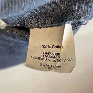 J. CREW Shirt Women's Medium Blue Chambray Cotton Button Up Collared Long Sleeve thumbnail 7
