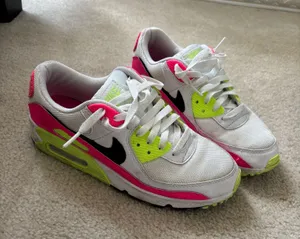 Women’s Nike Air Max Sneakers thumbnail 1