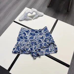 ✨ Zara Blue & White Floral Ruffled Skort | Size XS ✨🖤 thumbnail 2
