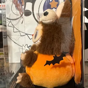 Pop Mart Halloween Sitting Pumpkin Labubu 100% authentic Orange thumbnail 5