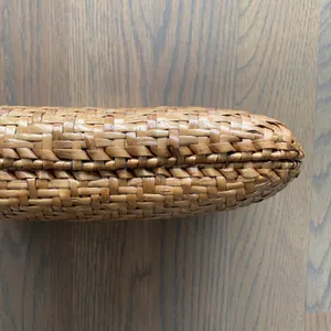 Vintage Woven Clutch with Gold Closure thumbnail 4
