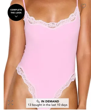SKIMS Bodysuit Lace Fits Everybody thumbnail 1