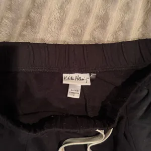 Keith Haring Heart Graphic Sweatshirt and Joggers Loungewear Set Black Small thumbnail 4