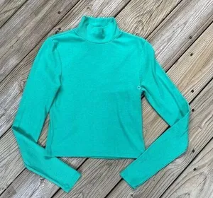 American Eagle Women's Green Cropped Mock Neck Long Sleeve Top Size M. NEW thumbnail 1