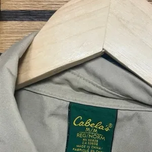 Cabelas‎ Tan Button Down Shirt Size Medium thumbnail 5