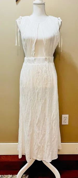 Sheer White Maxi Dress/Coverup Size Medium thumbnail 1