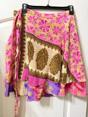 Reversible Indian Silk Wrap Skirt — Elevated Elegance Multiple thumbnail 4