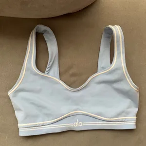 Alo Yoga Airbrush Heart Throb Bra White/Seashell Blue/White S thumbnail 2