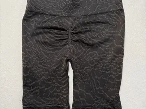 Gymshark Animal Adapt Women’s High Waist Sz Small Shorts, Booty Scrunch thumbnail 11
