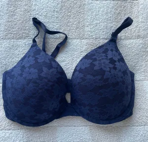 Pink lace push up bra Size 34 D thumbnail 1