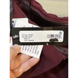 NWT Xscape Camila Off the Shoulder Scuba Crepe Long‎ Gown in Burgundy - Size 6 thumbnail 6