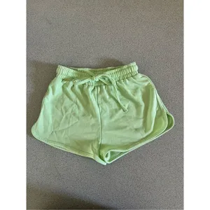 70s inspired drawstring sporty pull on short shorts Pastel Lime Green XS cider thumbnail 4