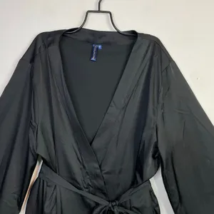 Fox & Royal City Chic Long Black Satin Robe Classic Minimalist Plus Size 18 M thumbnail 3