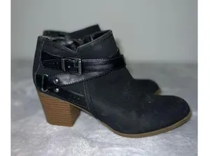 Women’s Zip Up Cowboy Faux Leather Black Heeled Ankle Bootie 8 thumbnail 1