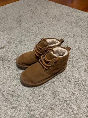UGG thumbnail 2