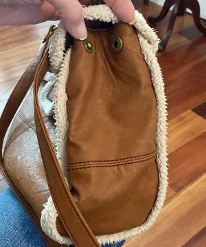 Apt 9 bag thumbnail 5