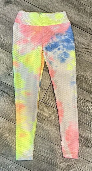 New Mix Tie Dye Size S/M Leggings Yoga Pants Scrunch Butt Womens Yellow Pink Blu thumbnail 1