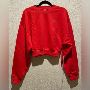 Alo Yoga NWT Cropped Accolade Crewneck Bright Red Sweatshirt Size S thumbnail 4