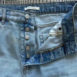 PacSun High Rise Straight Jeans thumbnail 3