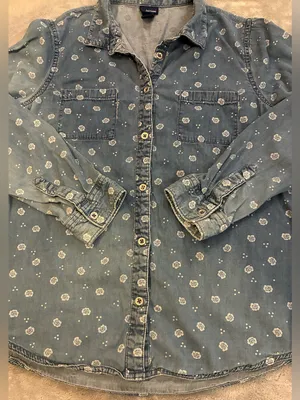 Women’s Basic Editions Brand Denim Printed Button thumbnail 2
