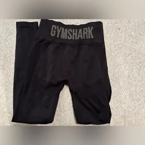 High waisted Gymshark Leggings , barely worn, no sigs or anything color black S thumbnail 4