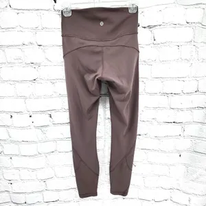 Lululemon In Movement Leggings Women's 6 25” Everlux Athleisure Gym FLAW thumbnail 8
