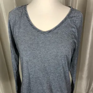 Oakley long‎ sleeve top thumbnail 2