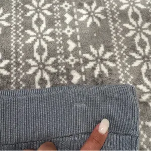 NWOT Abercrombie & Fitch Ribbed‎ Kick Flare High Rise Sweater Pant Blue Large thumbnail 4